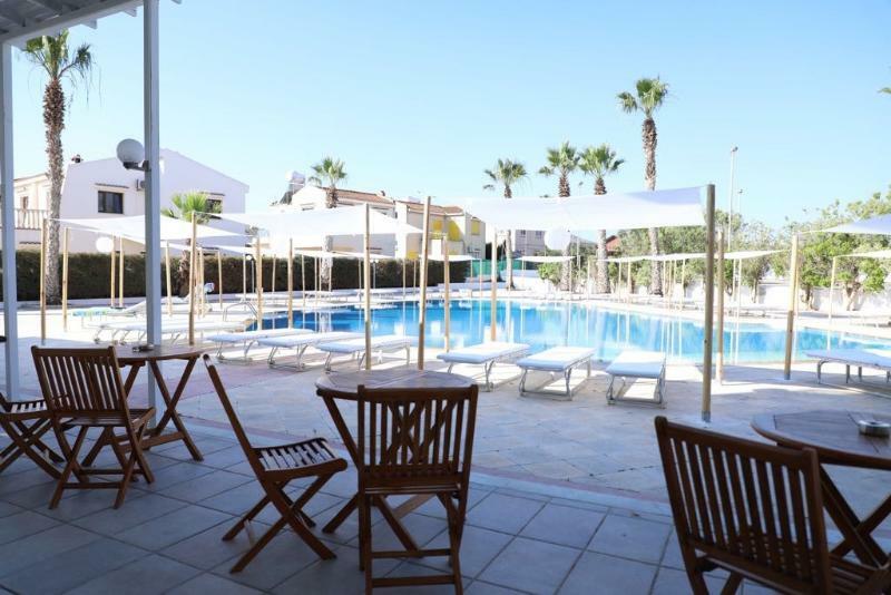 Hotel Toxotis Pernera